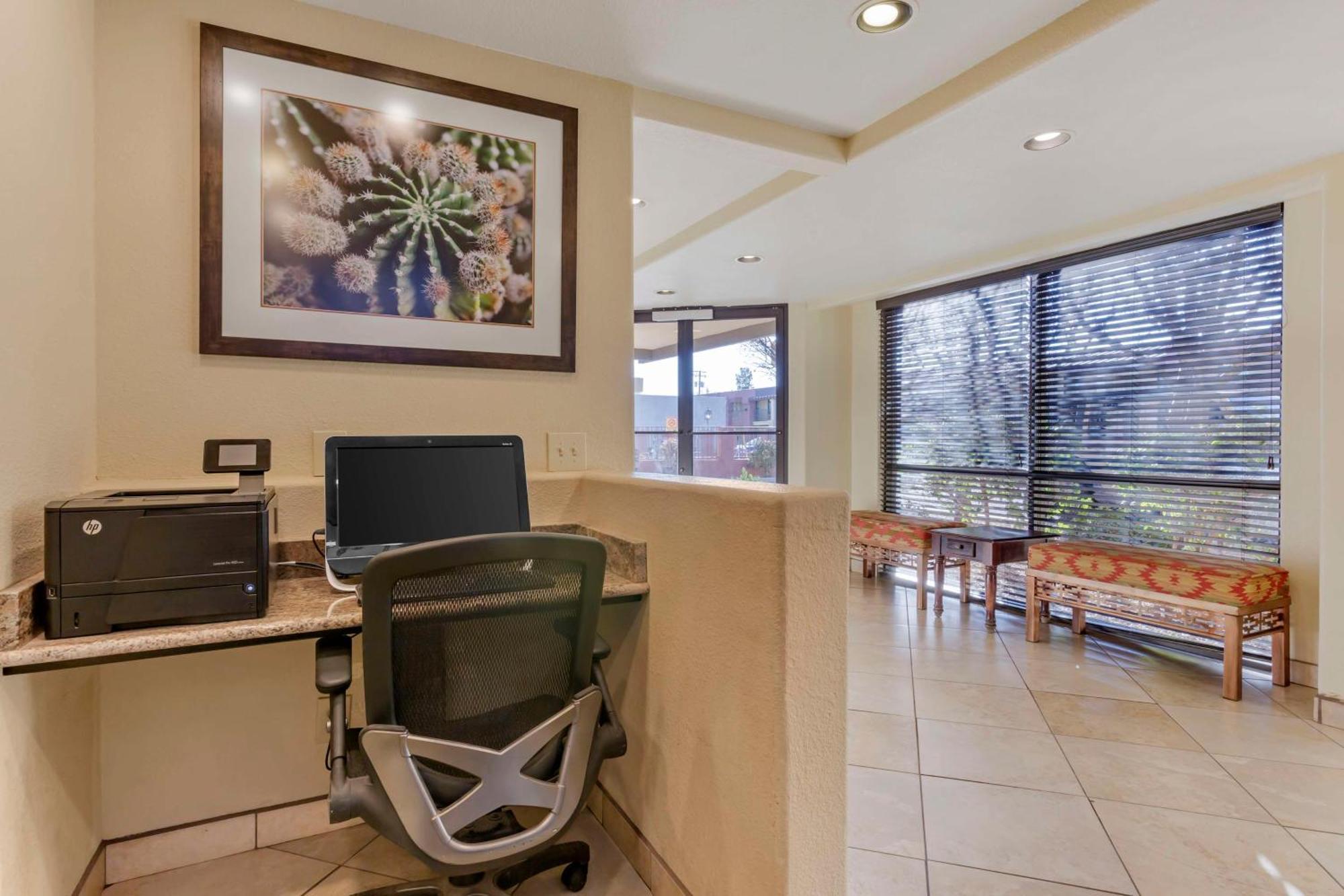 Best Western Desert Inn Safford Εξωτερικό φωτογραφία
